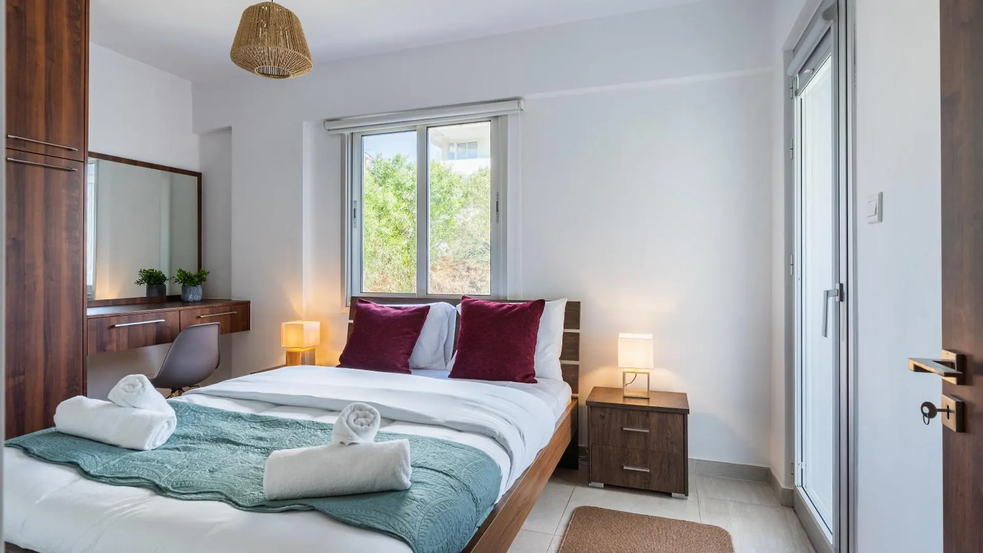 Kraken 2-Bedroom Apartment Larnaca Cypr